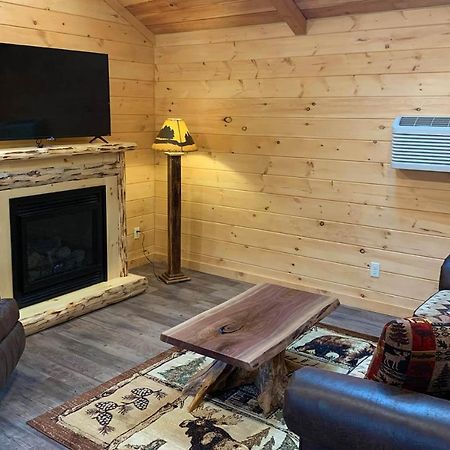 Briarwood Cabin By Amish Country Lodging Berlin Zewnętrze zdjęcie